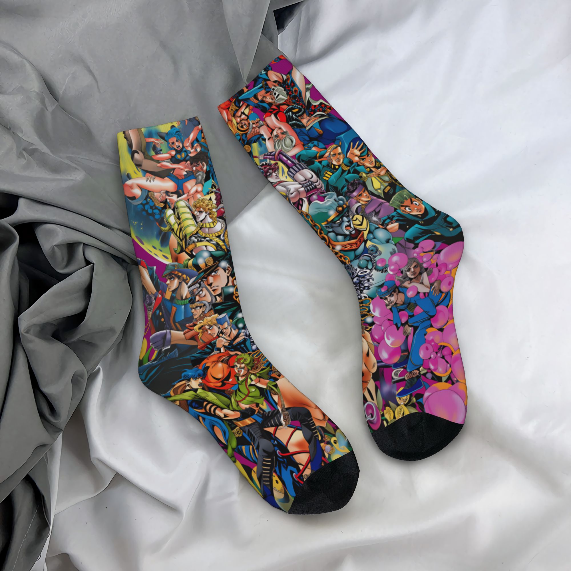 Outdoor Adventure Japan - جوارب JoJos Bizarre Adventure ذات رسومات